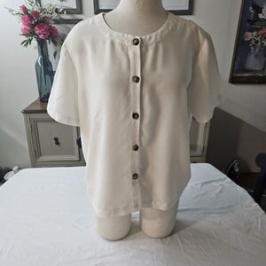 Orvis Cream Button-Down Women's Shirt